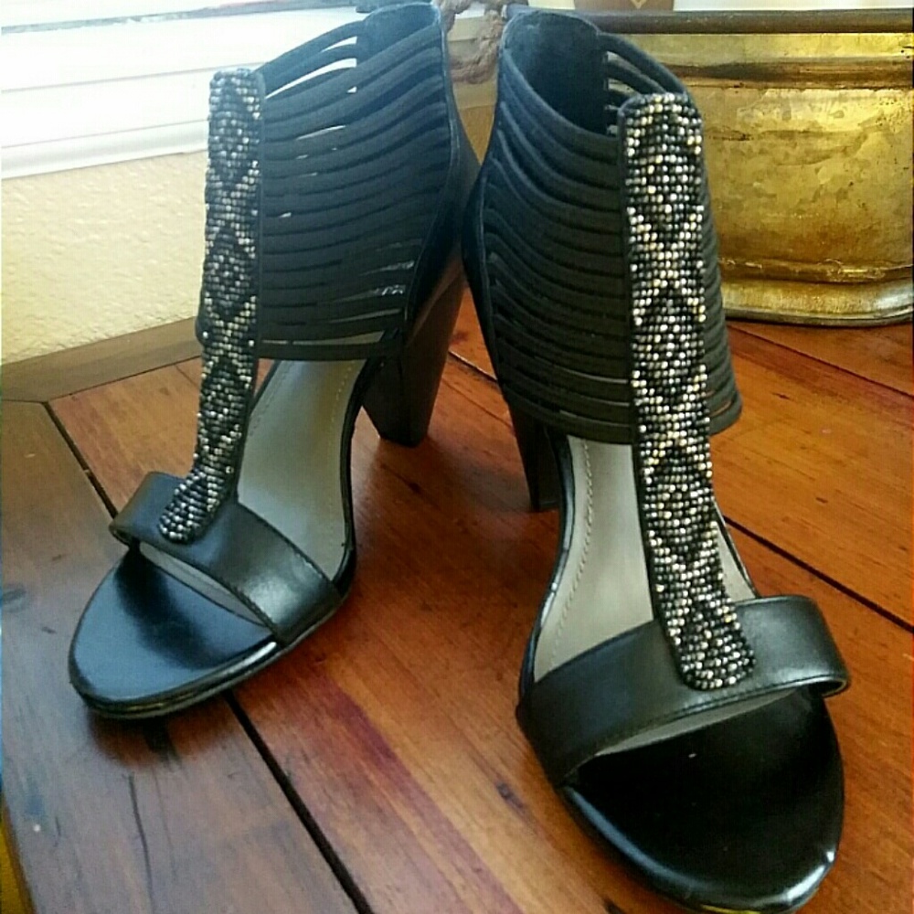 Vince Camuto shoe